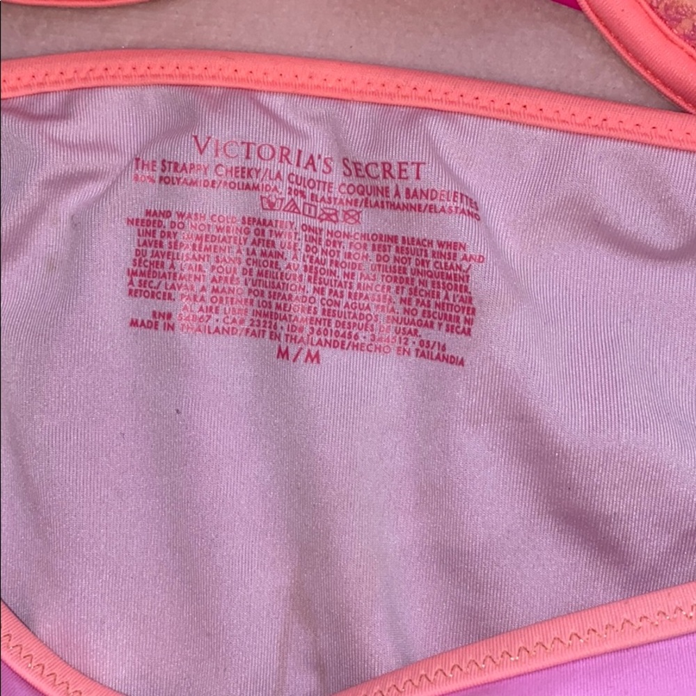 VS Bathing suit - Picture 5 of 5